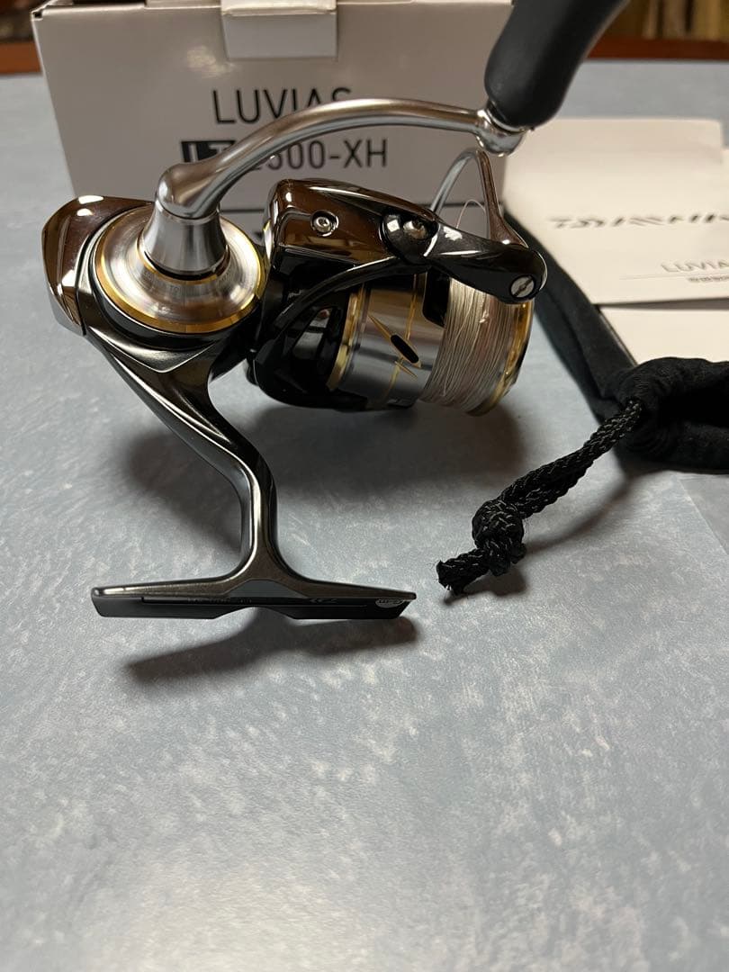 Daiwa LUVIAS LT 2500-XH スピニングリール