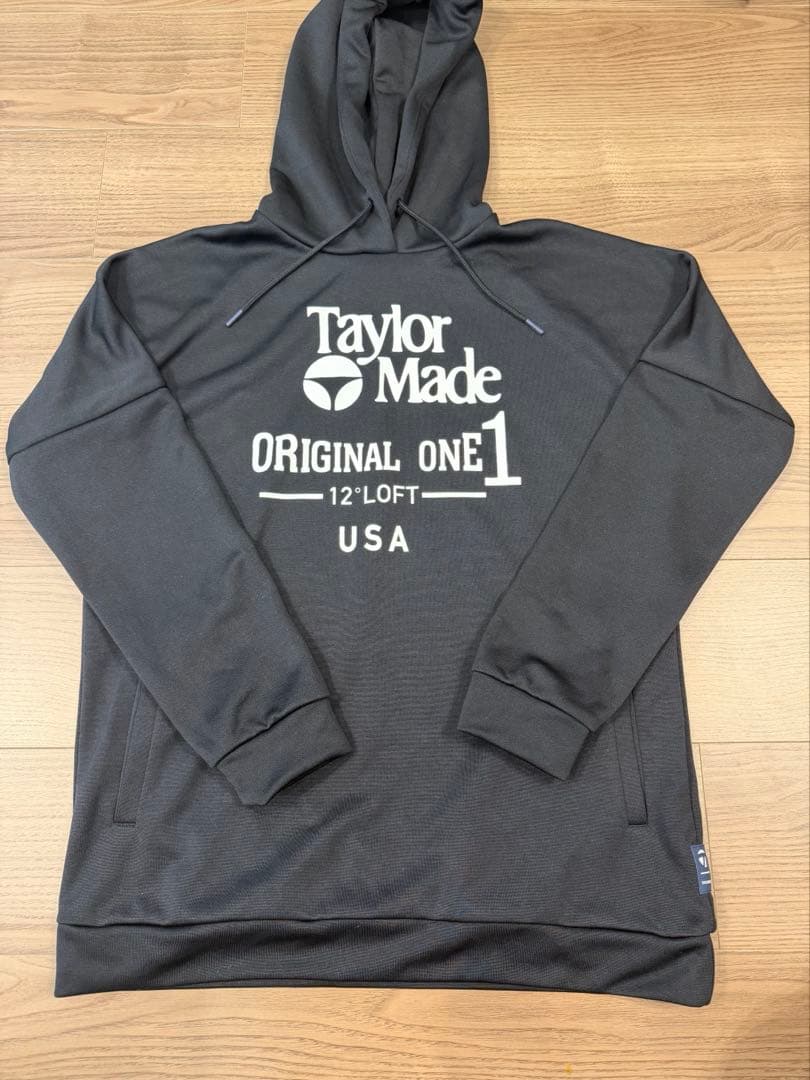着用一回のみ極美品！TaylorMade フード付きスウェットパーカー　ブラック