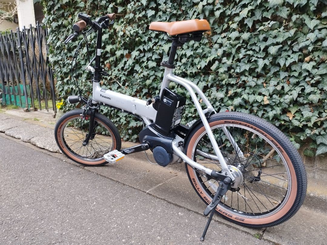 現行型バッテリーモデル カスタム オフタイム スパークルメタリックシルバー