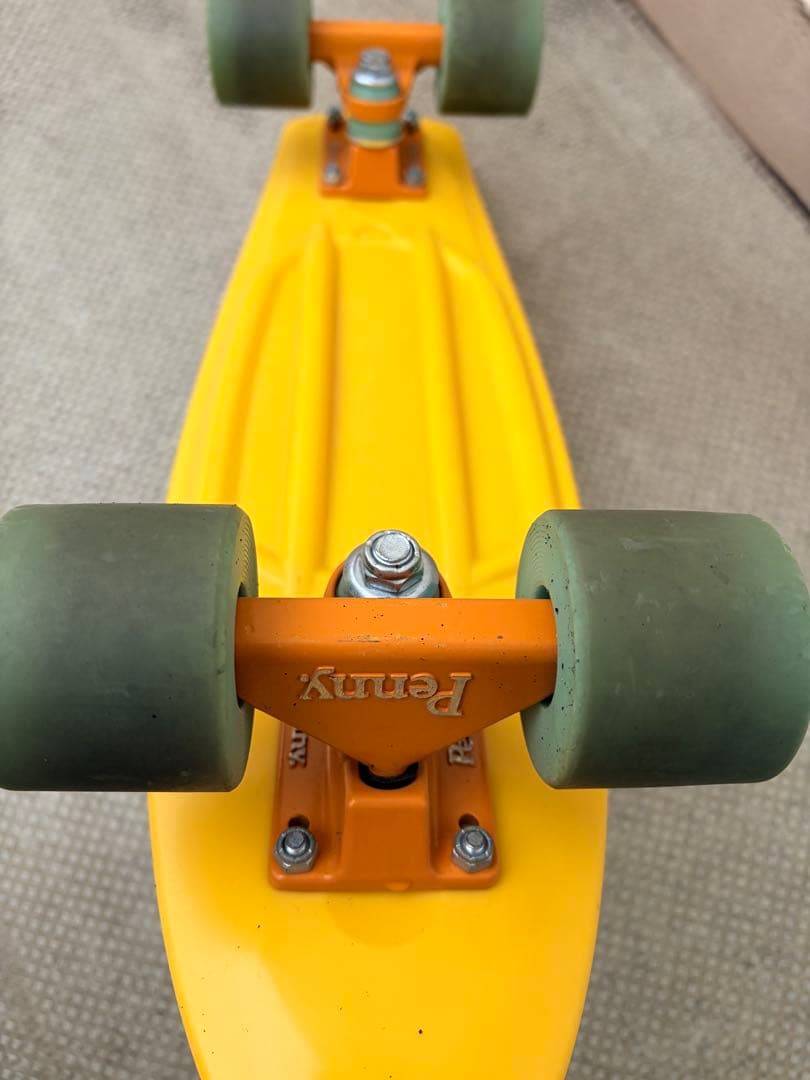 Penny イエロー スケートボード