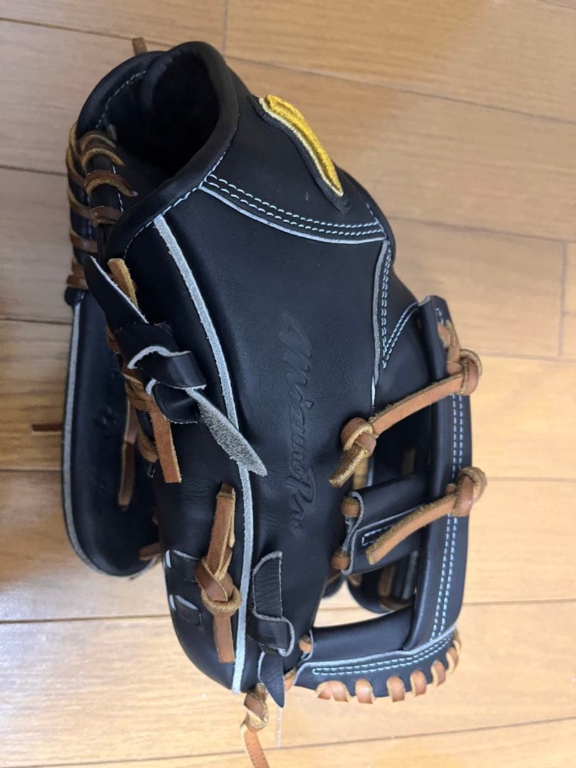 ミズノプロ軟式グローブ 黒