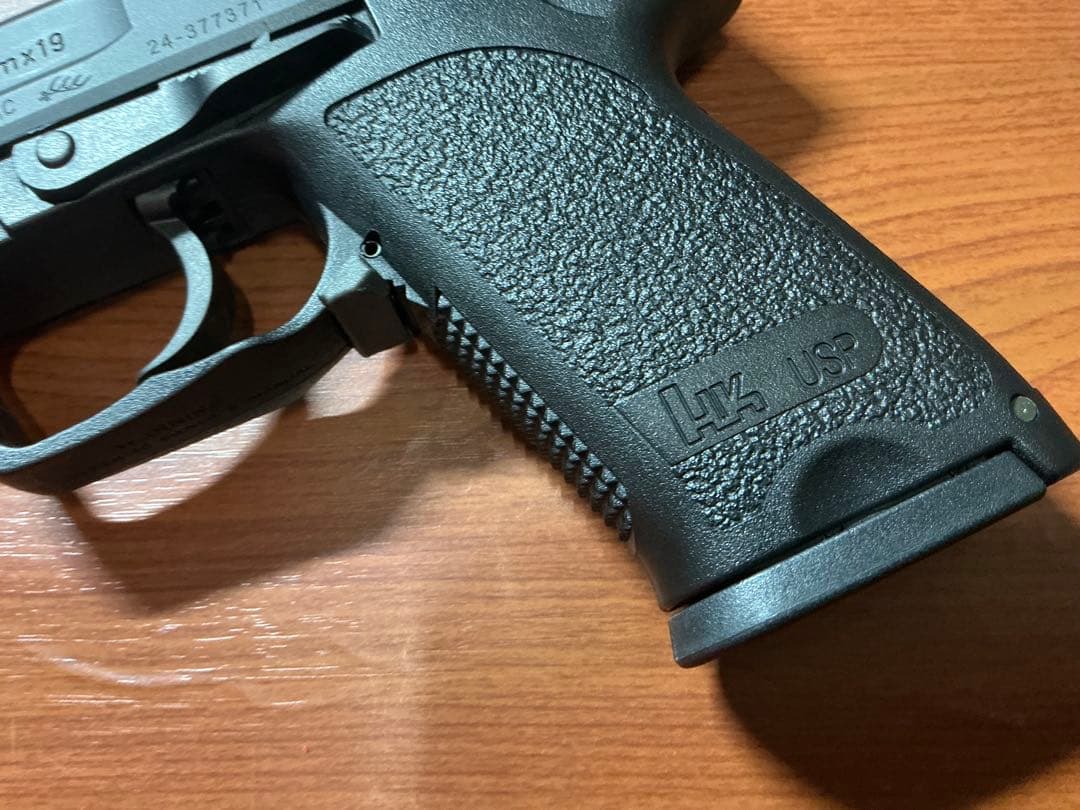 東京マルイ ガスブローバック USP ハンドガン