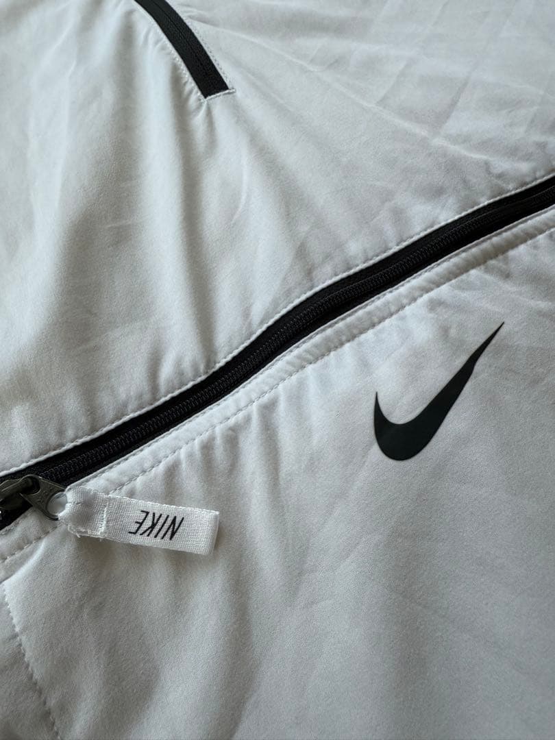 Nike ホワイトウィンドブレーカー美品レディースL
