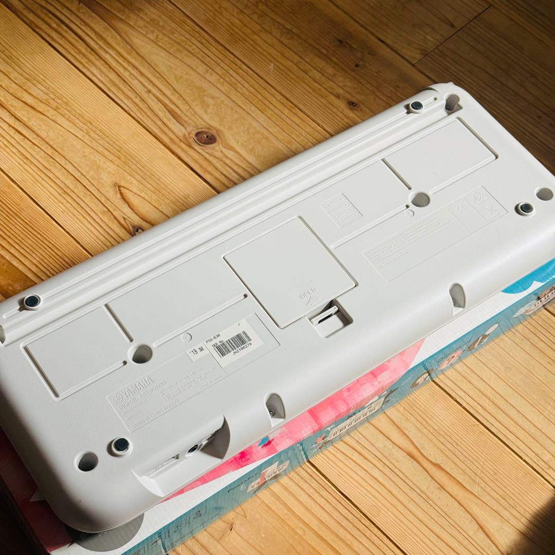 YAMAHA PSS-E30 (箱付き・動作良好) ※取説なし