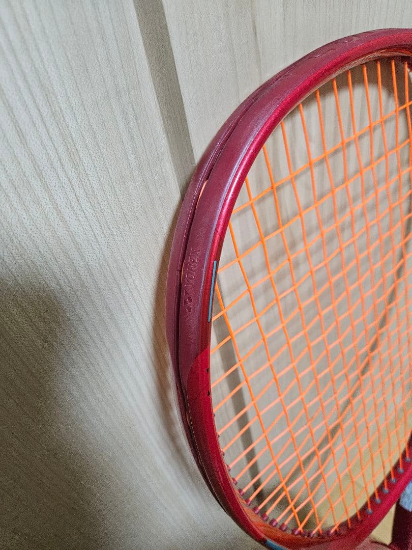 【美品】YONEX VCORE100　2026年モデル G2