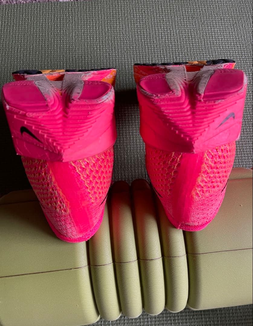 【美品】NIKE ヴェイパーフライ 3 ピンク 25.5cm