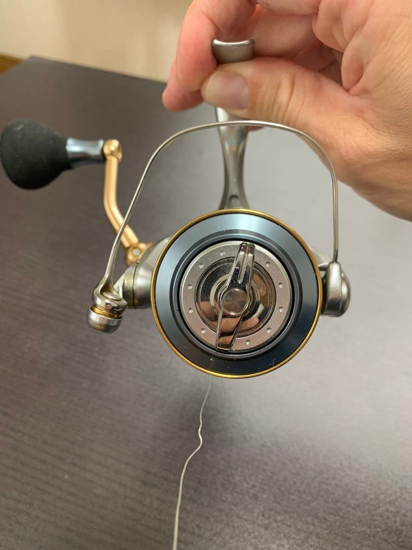 SHIMANO SW4000XG スピニングリール
