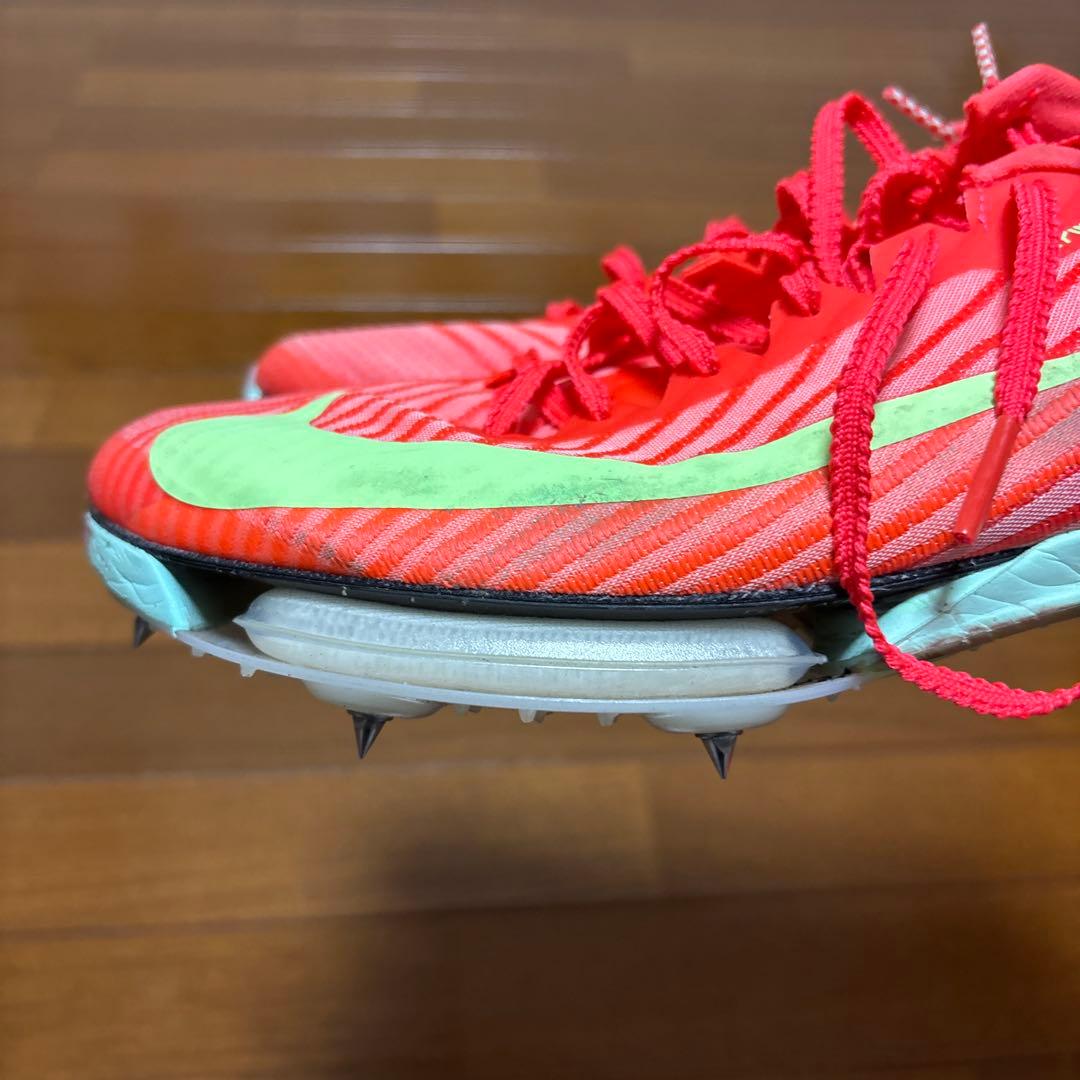 NIKE マックスフライ2