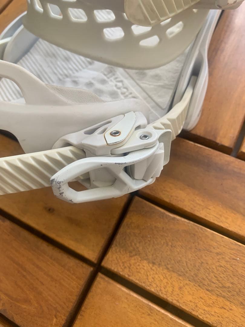 BURTON genesis Re:Flex　M 24-25 ホワイト