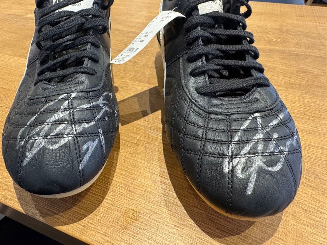 直筆サイン入り！PUMA パラメヒコ サッカーシューズ