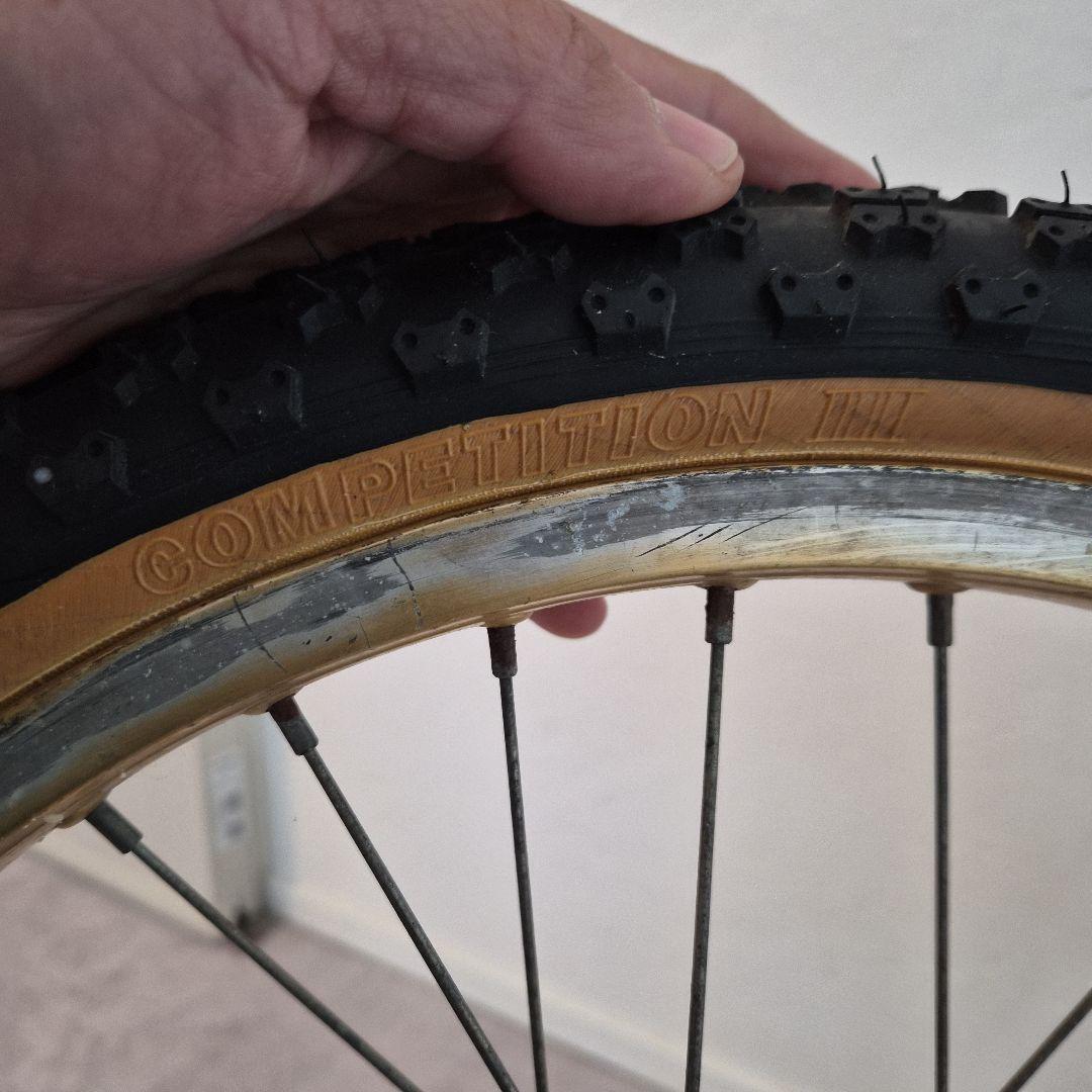 ARAYA 20×1.75 タコ穴 SUZUE ビッグハブ COMP3前後セット