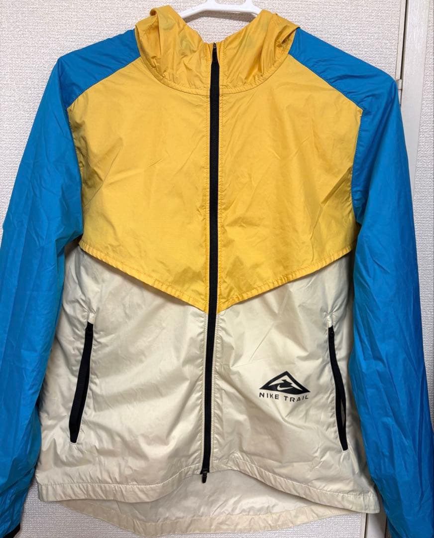 ナイキトレイル NIKE TRAIL ウインドランナー Sサイズ