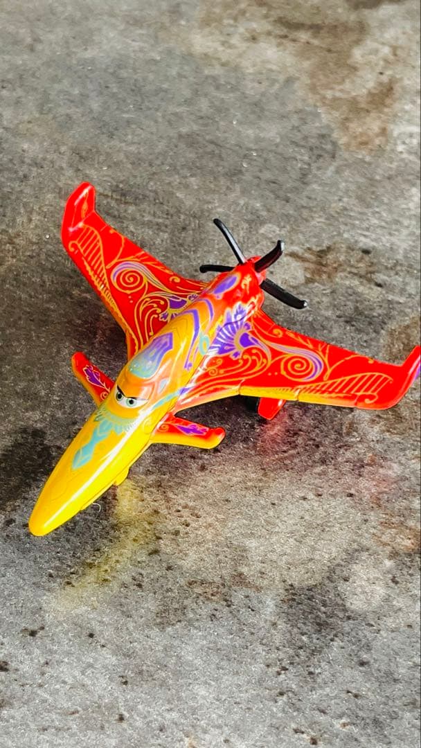 カーズ　飛行機 8機セット