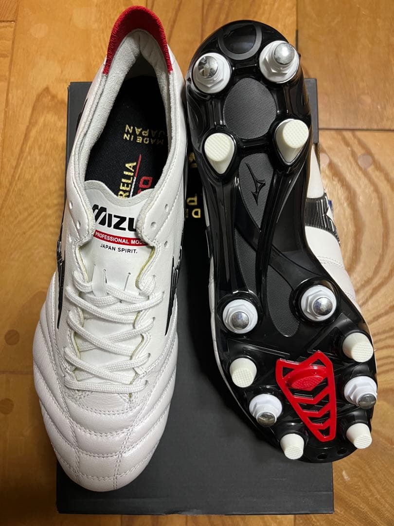 新品　大特価　ミズノ　モレリア NEO 3 JAPAN MIX 25.5cm