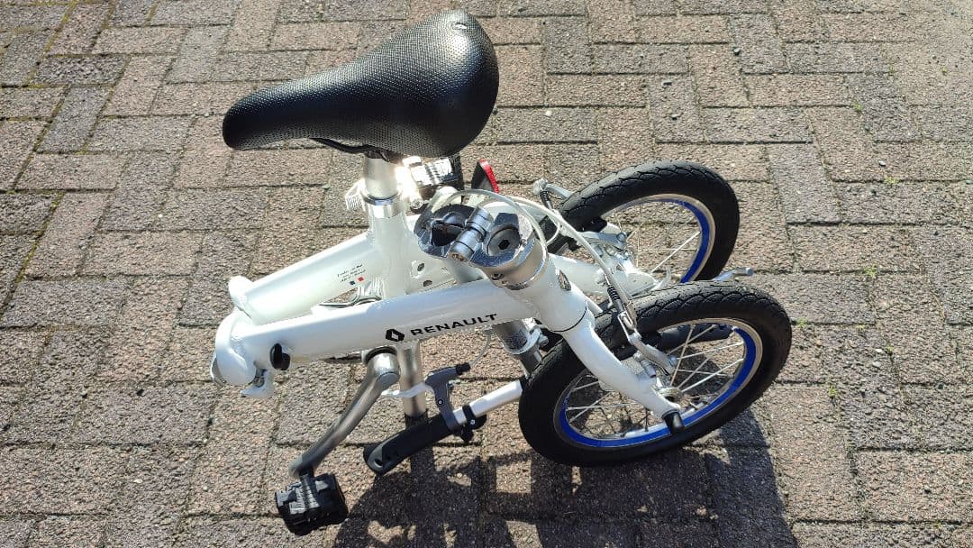 RENAULT(ルノー) LIGHT8　中古美品です