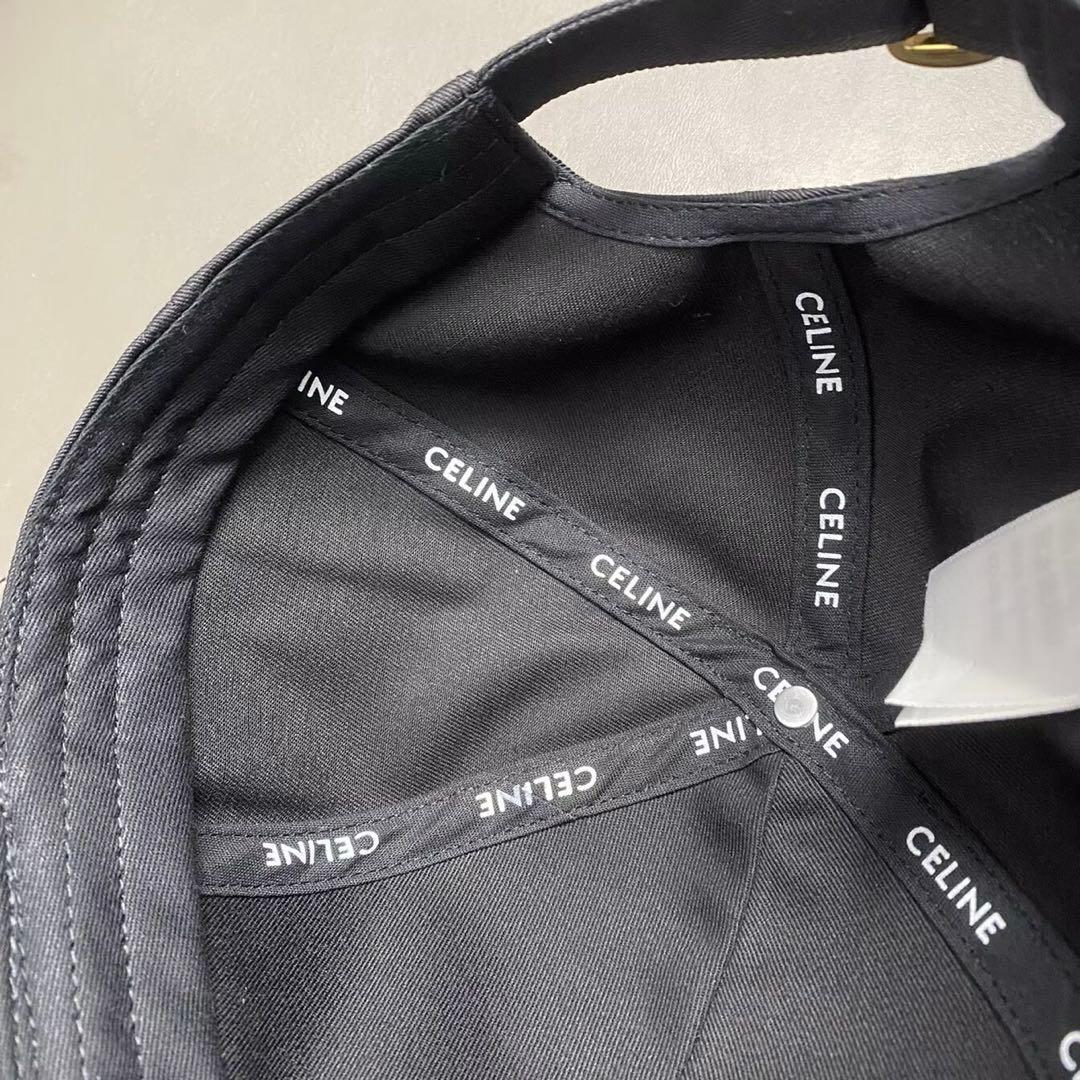 CELINE 刺繍ロゴ ベースボールキャップ 黒