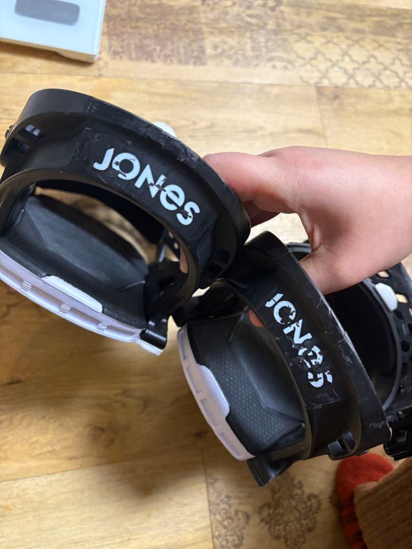 JONES スノーボード ビンディング
