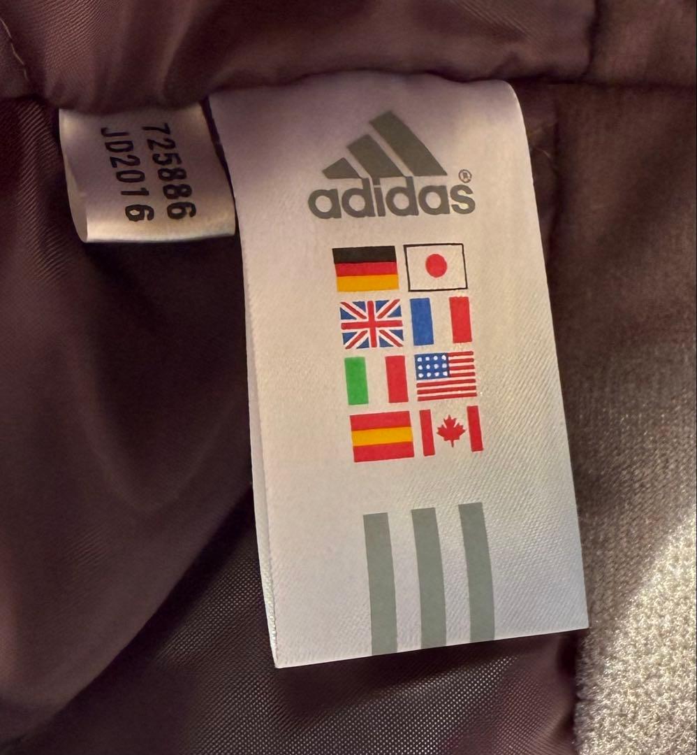 【新品未使用】adidas フード付きロングベンチコート グリーン