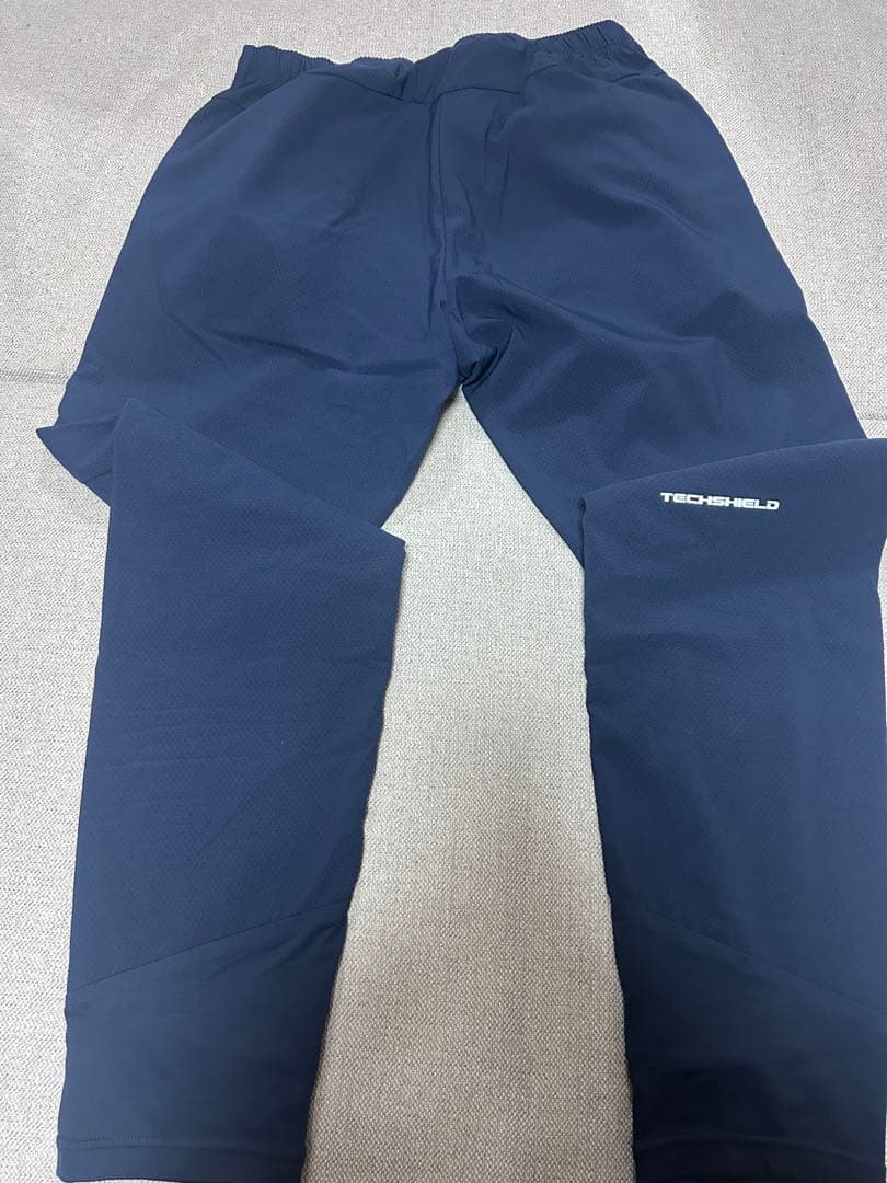 Mizuno TECHSHIELD ジャケットとパンツセット