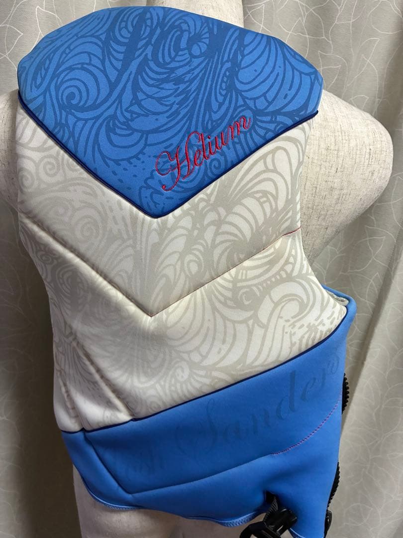 【良品】Helium ウェイクボード用 コンペベスト Sサイズ