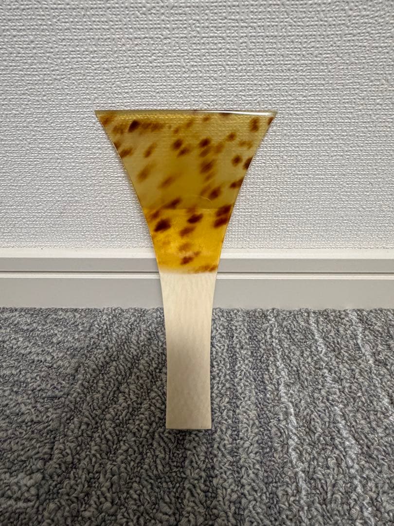高山製/津軽三味線鼈甲バチ ベージュ 茶色　最高級手元