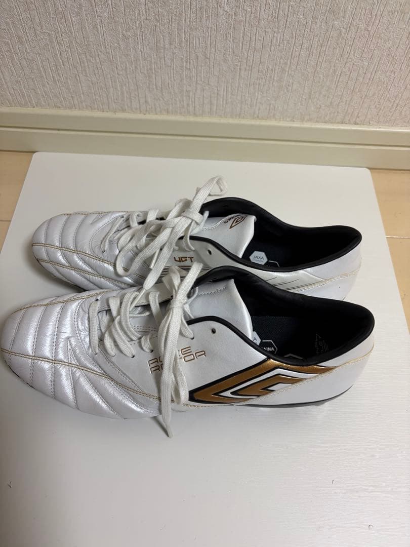UMBRO アクセレイター f-lash HG UU2UJA01WG