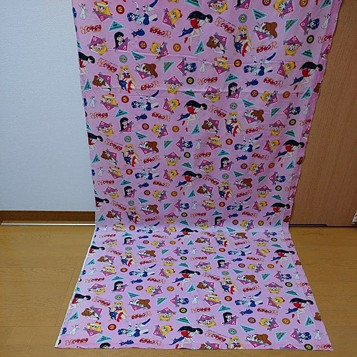 セーラームーン 生地 約260cm×約90cm 布 はぎれ ピンク 当時物