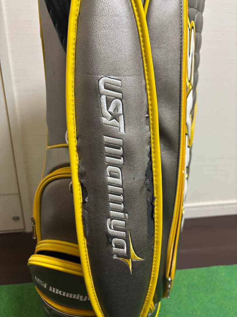 ATTAS ゴルフバッグ・キャディバッグ シルバー/イエロー　おまけ付き