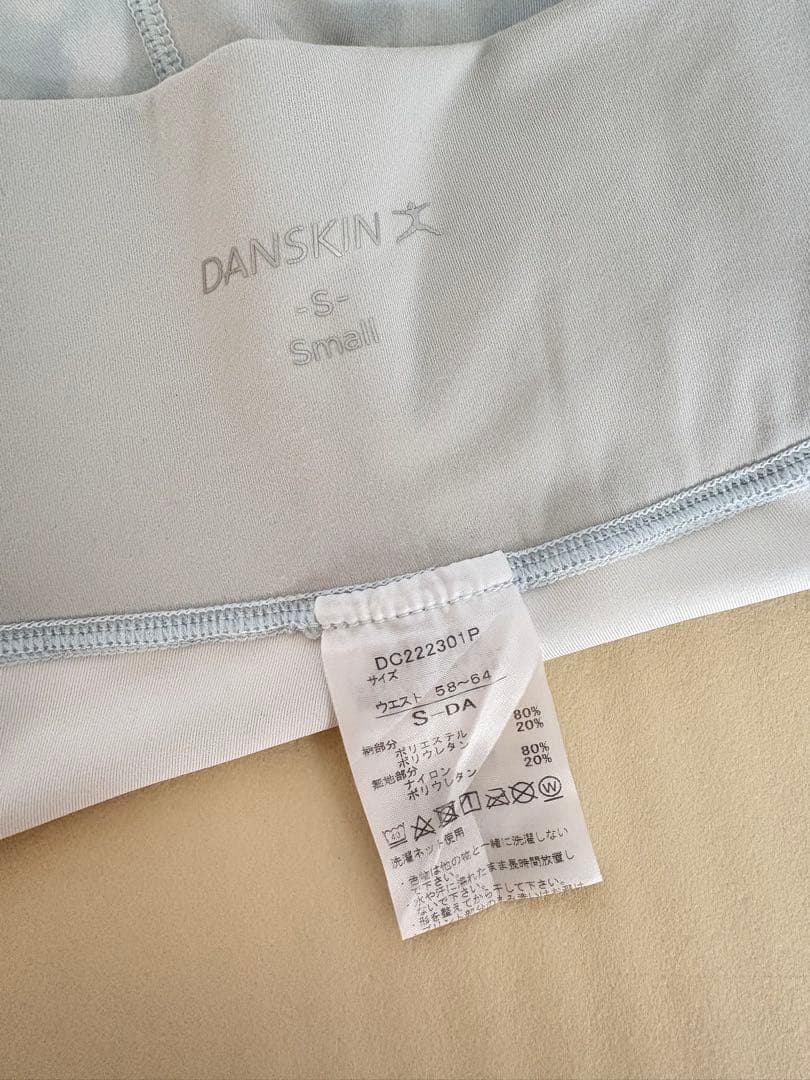 DANSKIN PRINT LEGGINGS ヨガレギンス ブラック