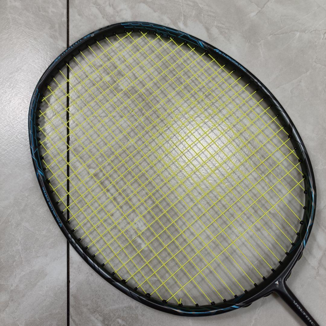 YONEX ヨネックス ボルトリックZフォース2 バドミントンラケット