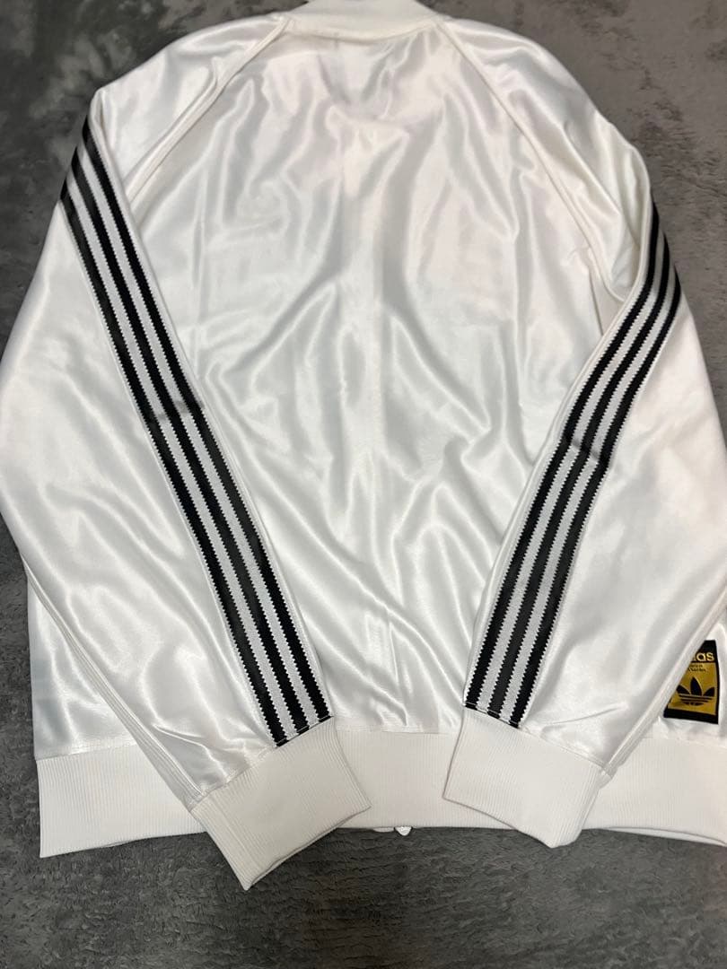 アディダス スーパースター トラックジャケット ジャージ M 新品