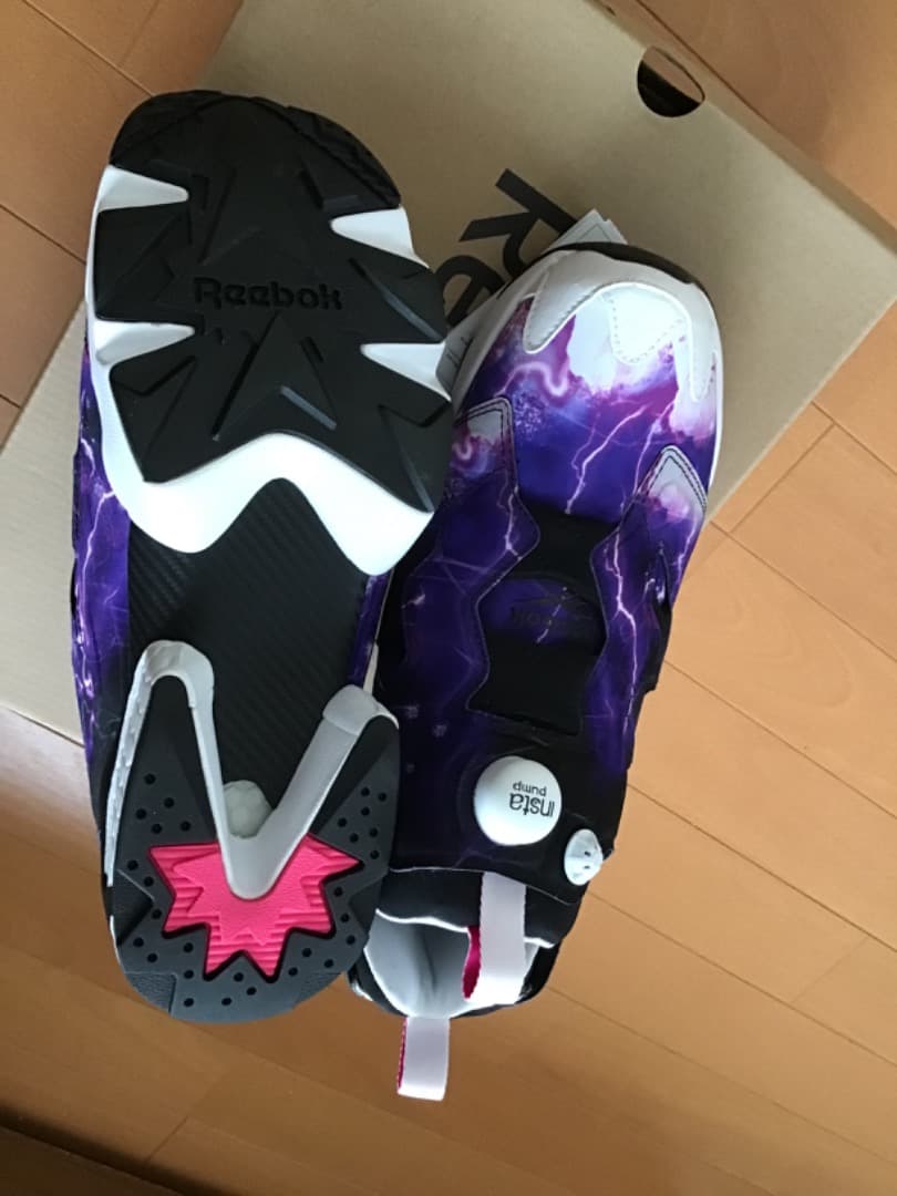AYANNA AIR ×INSTAPUMP FURY （ブラック）