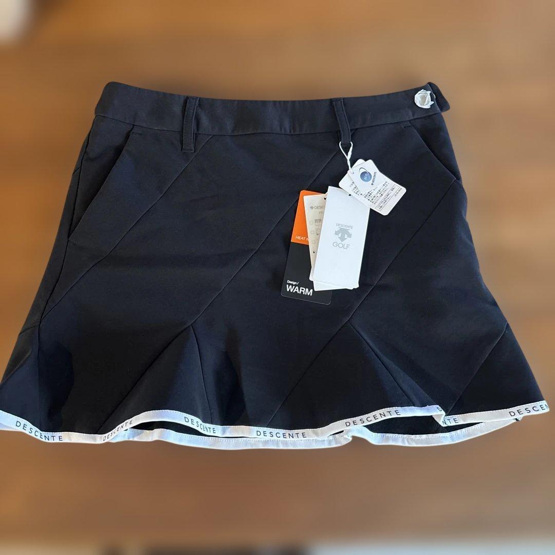 DESCENTE ブラック フレアスカート