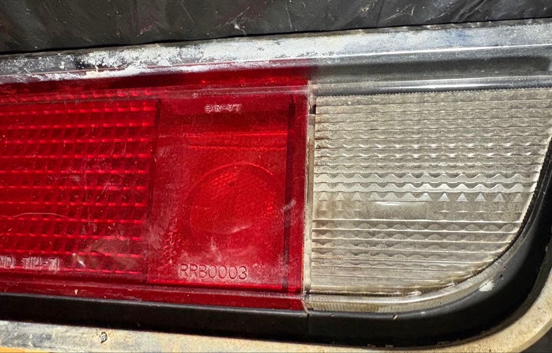 イスズ 117 クーペ PA90 ハンドメイド テール 純正 当時物 旧車