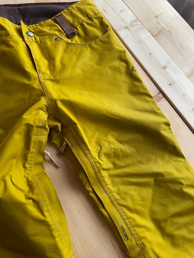 ARGトップス＆HOLDENボトムスM〜L美品上下セット＋おNEWビーニー付