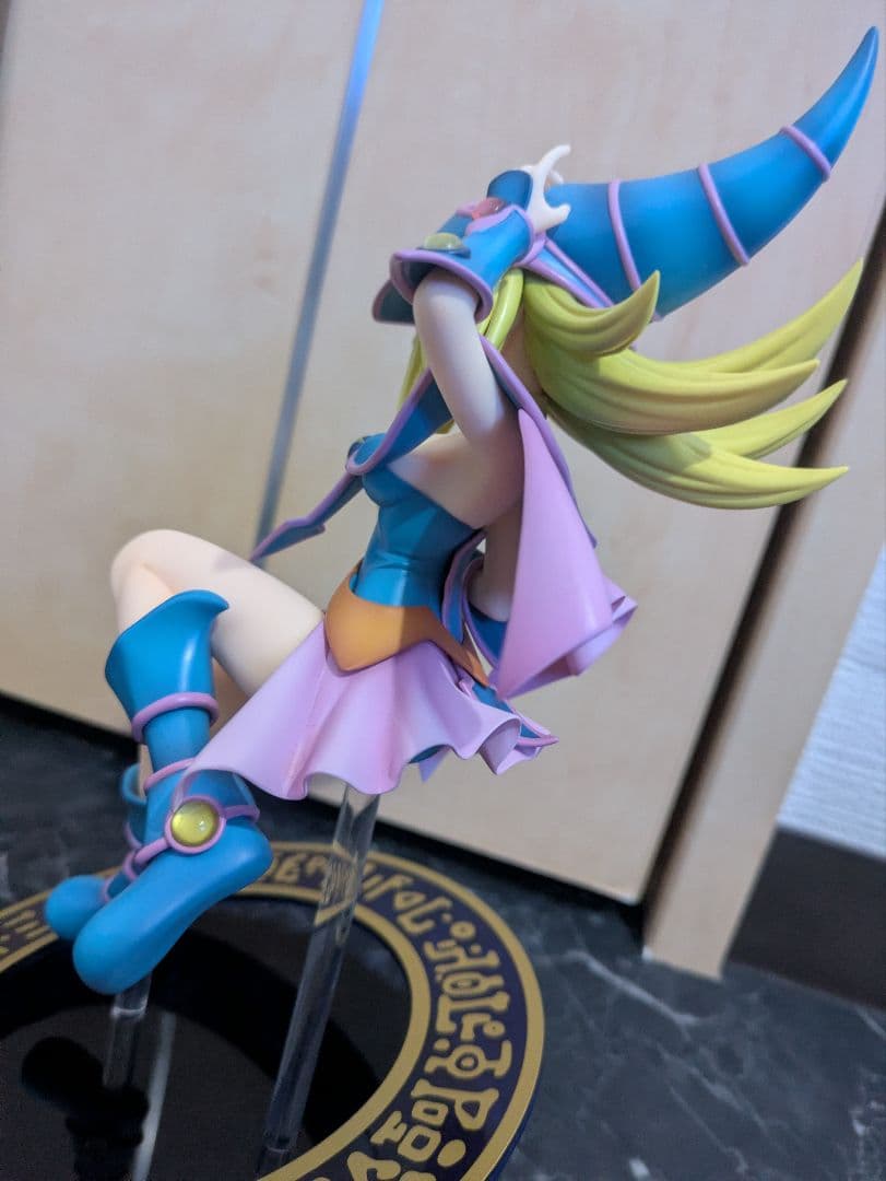 遊戯王 ブラック・マジシャン・ガール マックスファクトリー 1/7 フィギュア