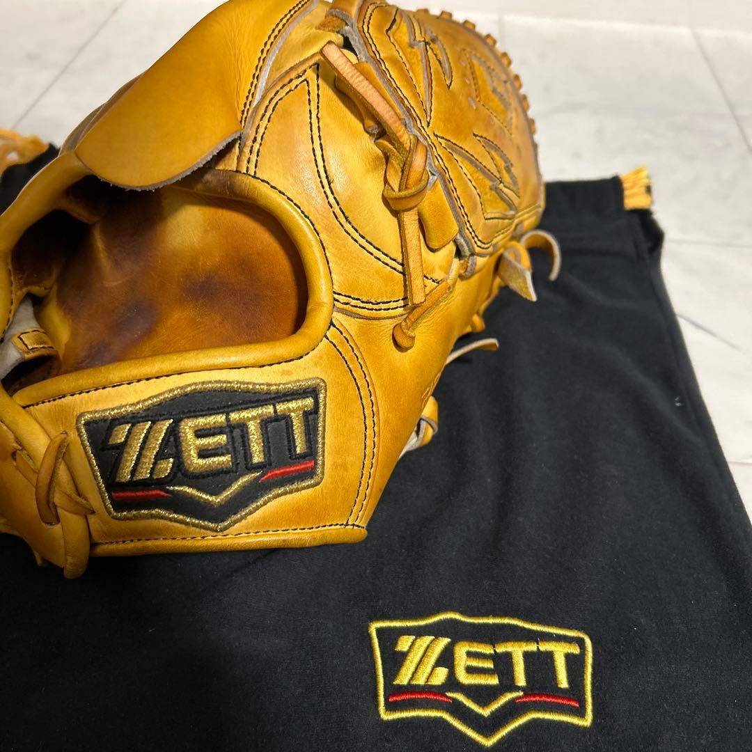 ZETT Pro Status 投手兼内野手用グローブ