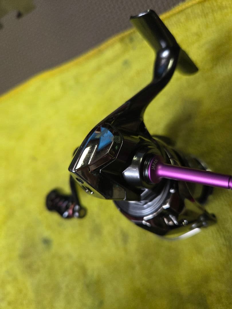 シマノ 24 ツインパワー C2500SXG SHIMANO スピニングリール