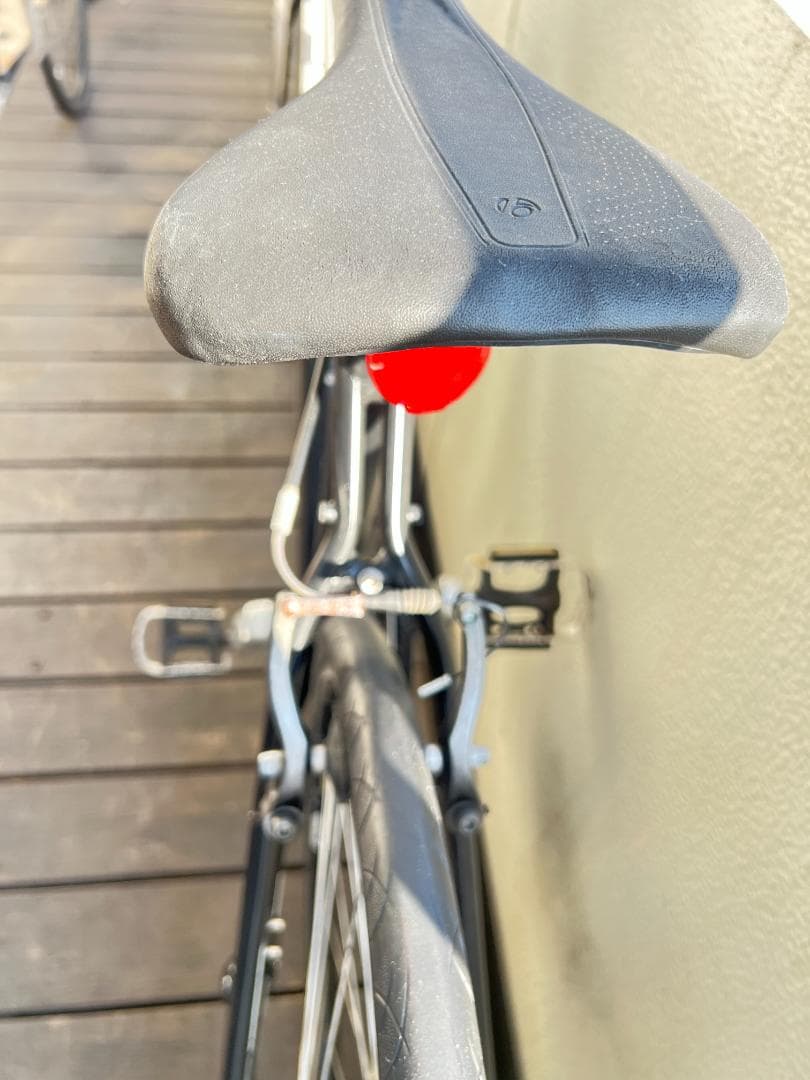 トレック ＴＲＥＫ FX7.4　シマノ２７段変速クロスバイク　５１０㎜　引取専用