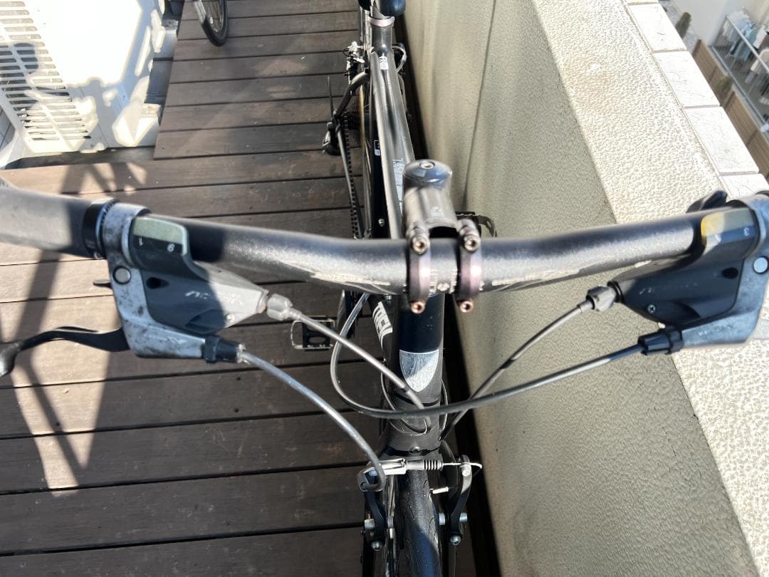 トレック ＴＲＥＫ FX7.4　シマノ２７段変速クロスバイク　５１０㎜　引取専用