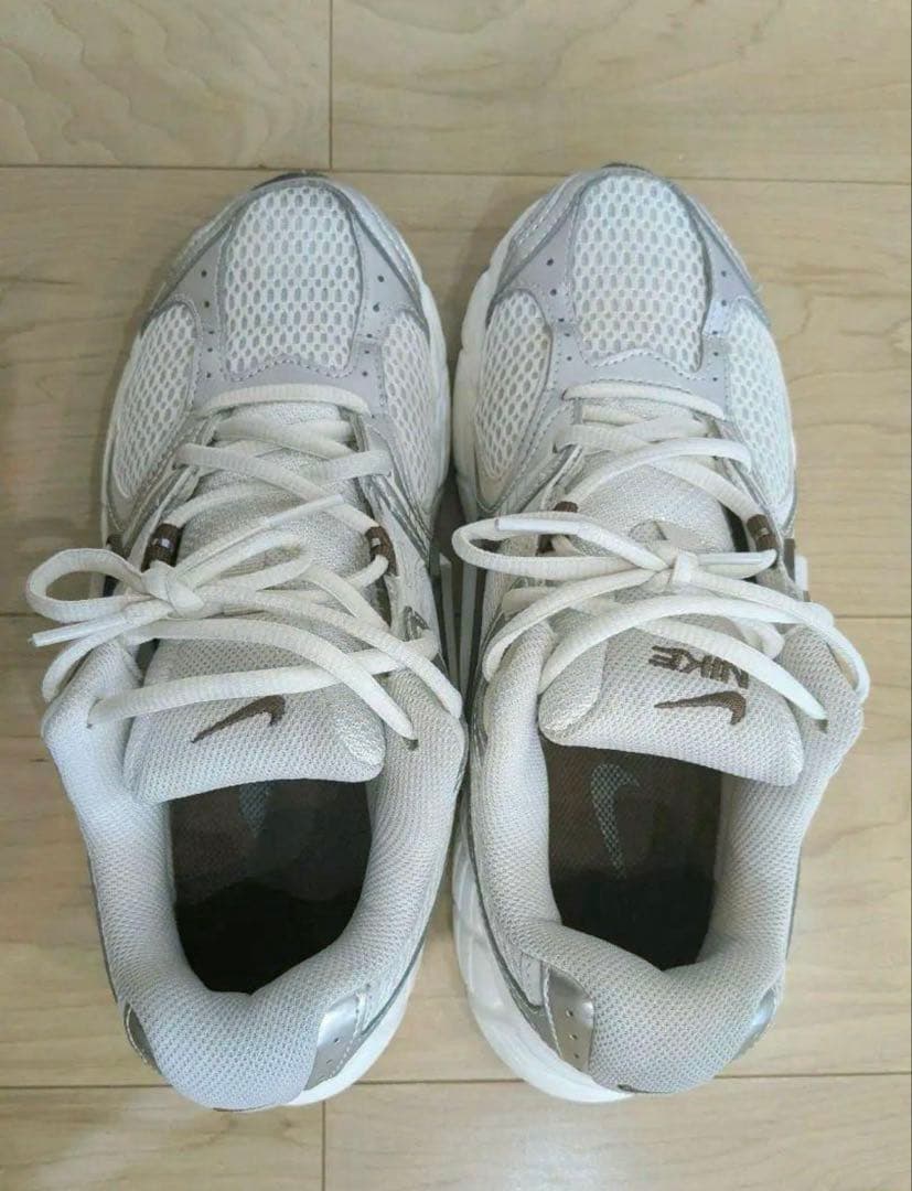 NIKE ナイキ W V2K RUN