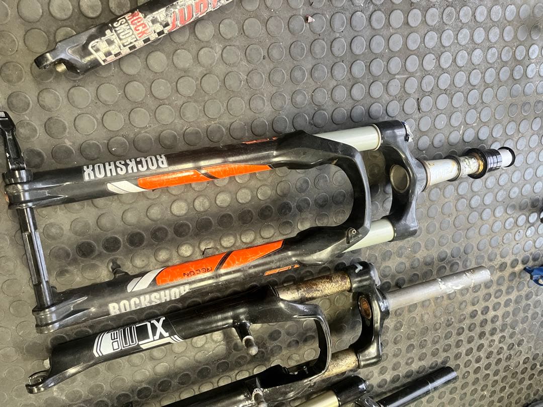 転売初心者必見 MTB サスペンション