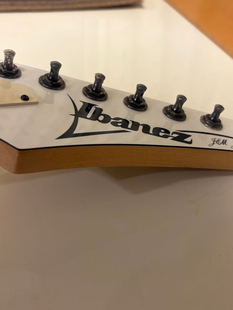 ギター Ibanez-Jem Jr Steve Vai