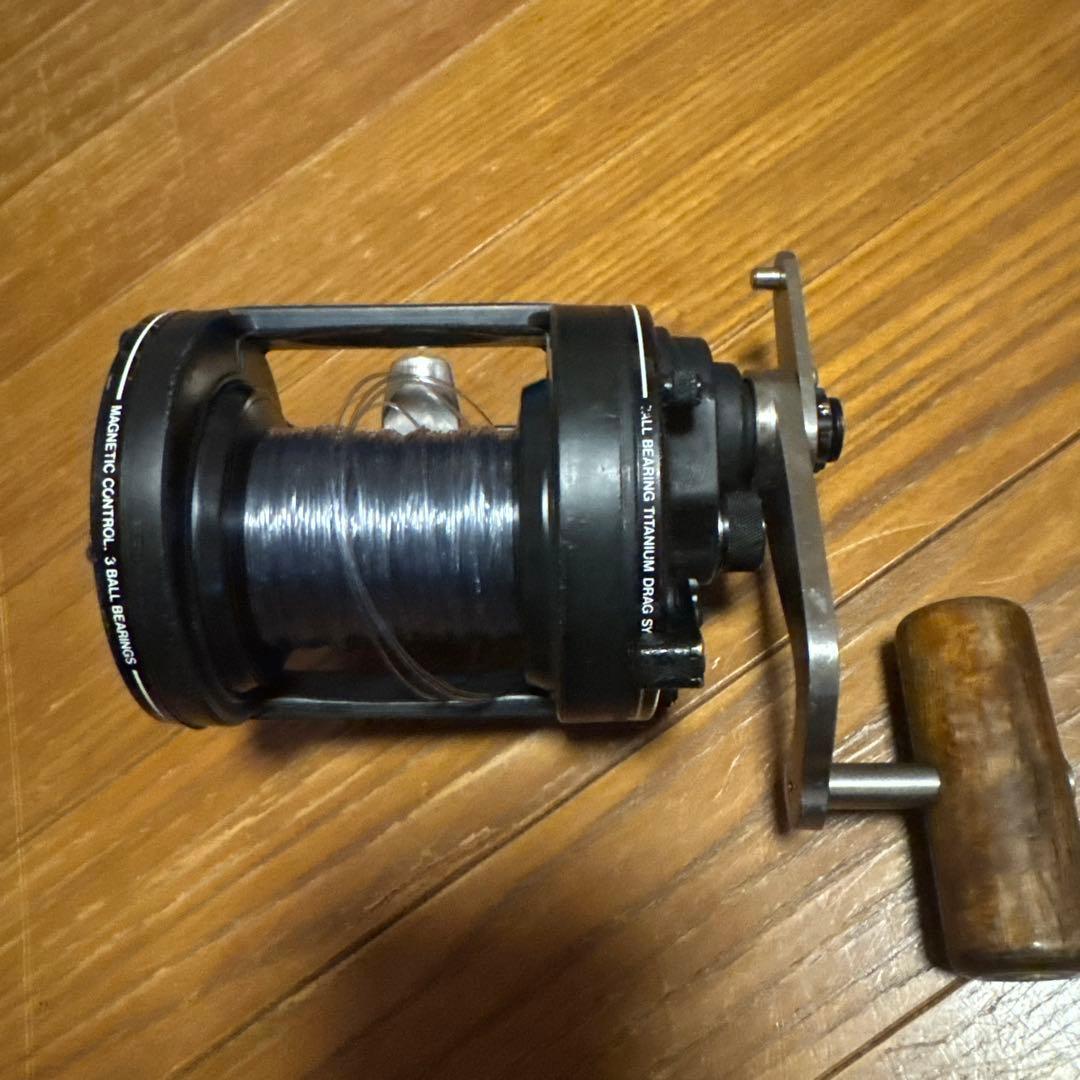 シマノ　イソマチック4000 ハンドドラグ　ドラハン　チタン
