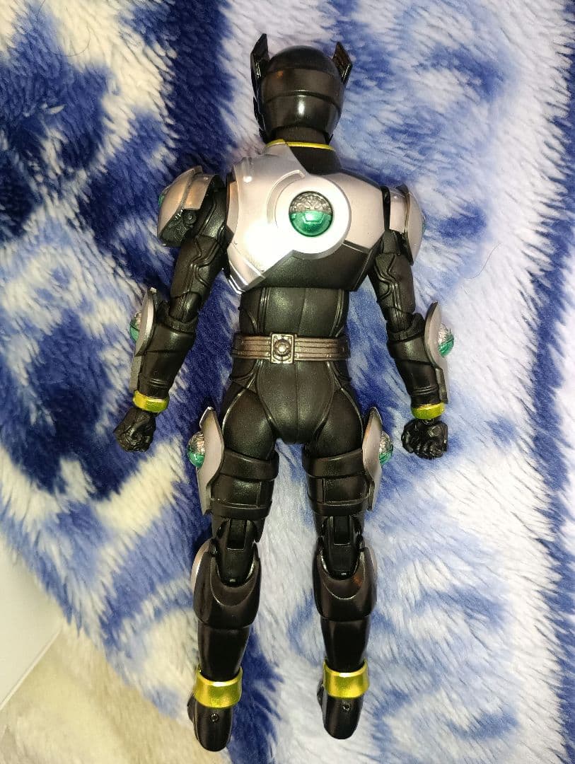 真骨彫　SHフィギュアーツ　仮面ライダーバース　最終値下げ