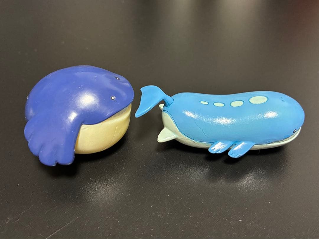 ポケモンフィギュア　ホエルコ　ホエルオー　モンコレ