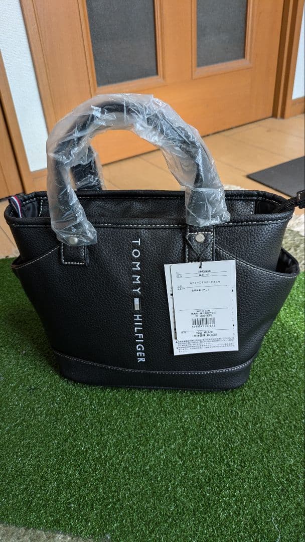 新品  トミーヒルフィガー ブラックトートバッグ