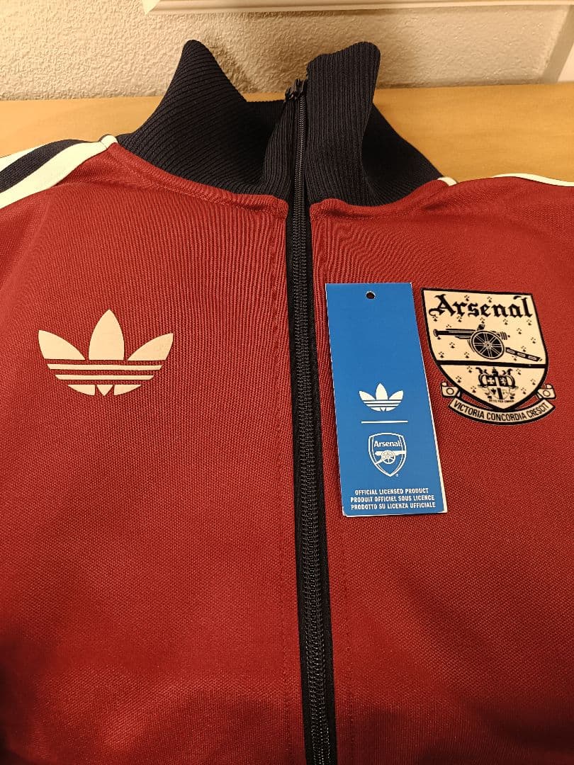 【新品タグ有】完売モデル　アーセナルFC　トラックジャケット