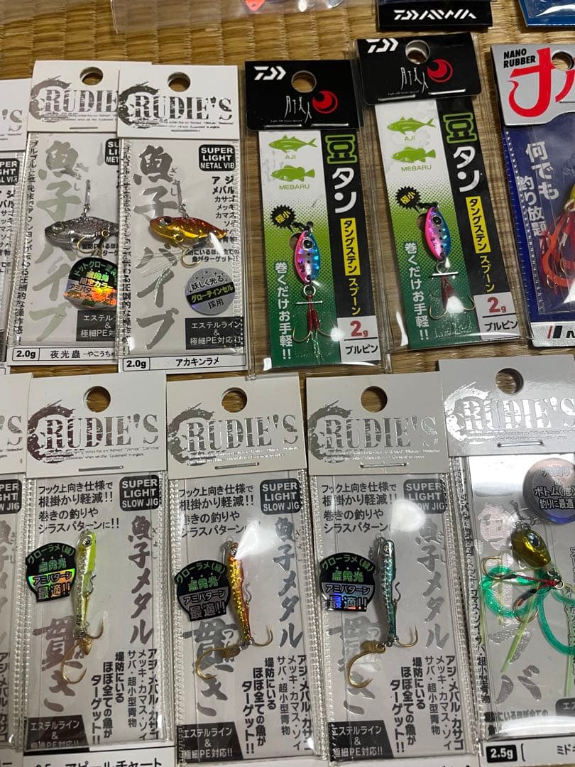 最終値下げ中アジング　ルアー　新品　中古　メガバス ルーディーズ　魚子メタル