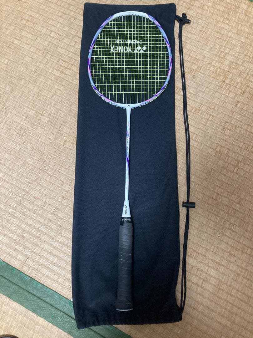 YONEX　バトミントン ラケット　ナノフレア 111